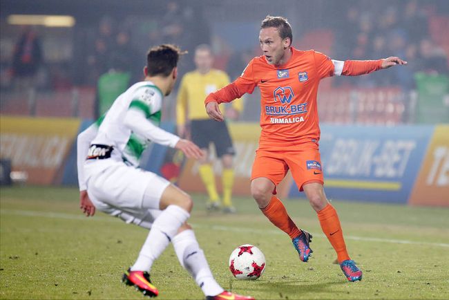 单后腰角色 单后腰角色