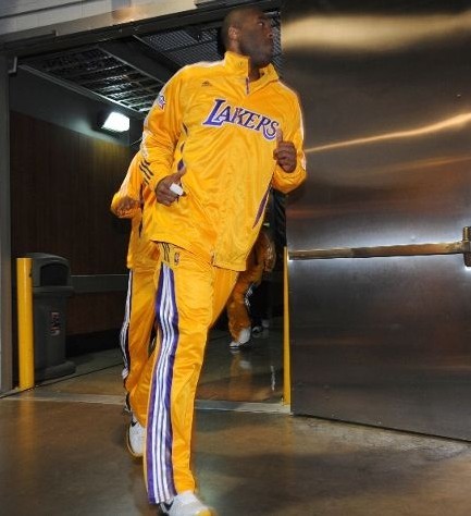 依靠外线找 依靠外线找