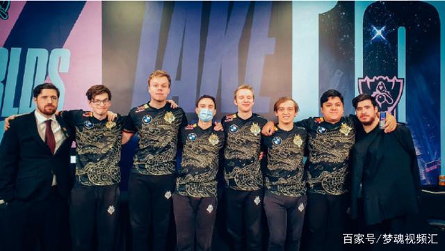 过于用力的 过于用力的