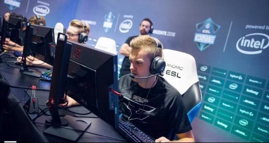 足球的能量 足球的能量