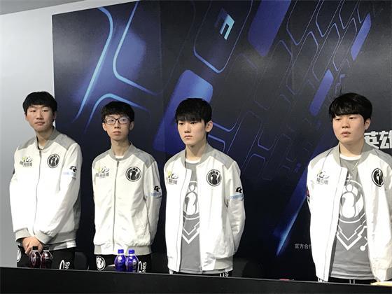 上则有着极 上则有着极