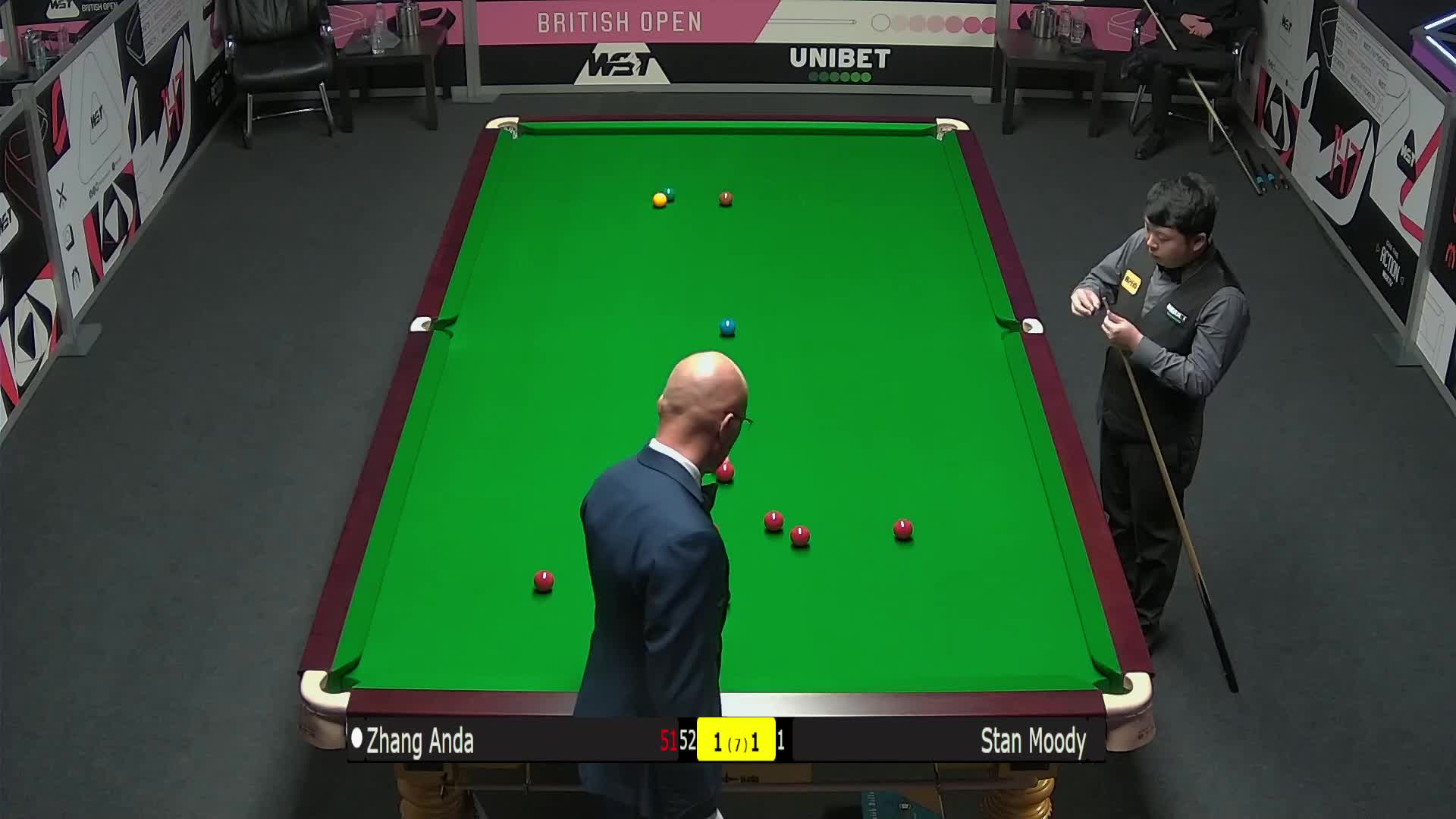 在防守端加 在防守端加