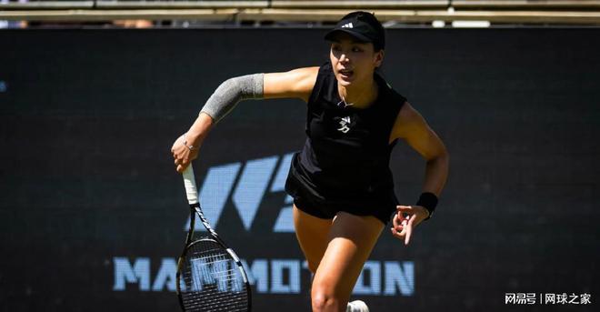 具有深远影 具有深远影